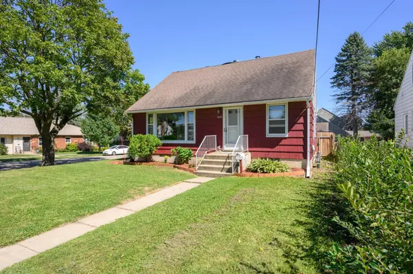 1024 9th AVE NW, Rochester, MN 55901