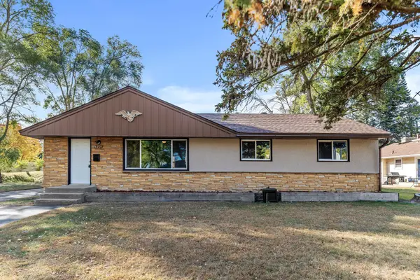 6237 Lee AVE N,  Brooklyn Center,  MN 55429
