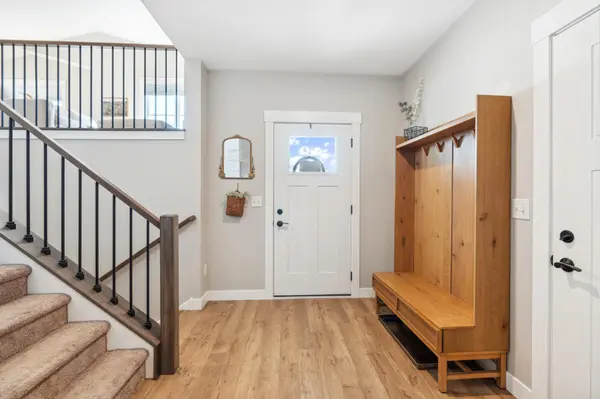 360 Bluebill ST, Baldwin, WI 54002