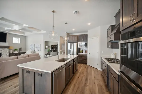 363 Emmy LN, Hanover, MN 55341