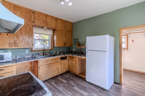331 Lake AVE S, Paynesville, MN 56362