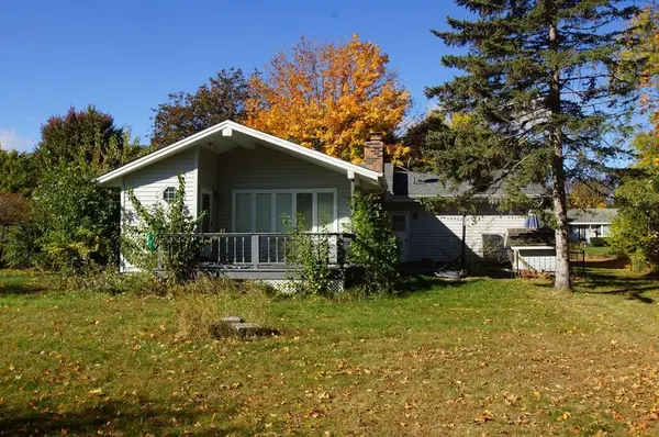 5550 Saint Stephens ST, Mounds View, MN 55112