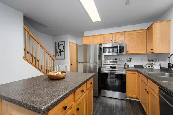 3042 River Falls RD NW, Rochester, MN 55901