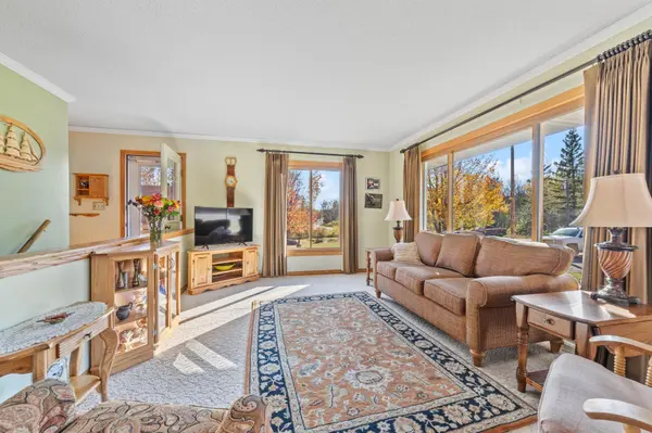 4860 Ugstad RD, Canosia Twp, MN 55811