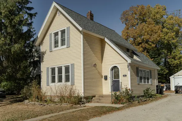 803 E Center ST, Rochester, MN 55904