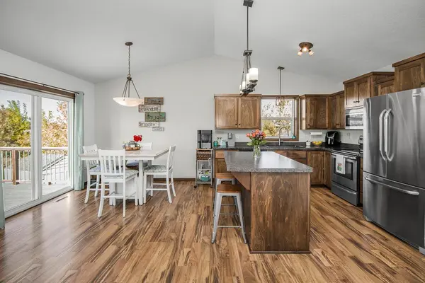 31866 Mcguire TRL, Lindstrom, MN 55045