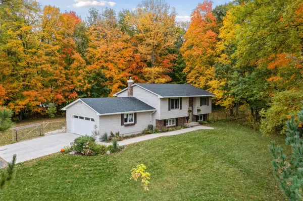 28935 Linden AVE, Lindstrom, MN 55045