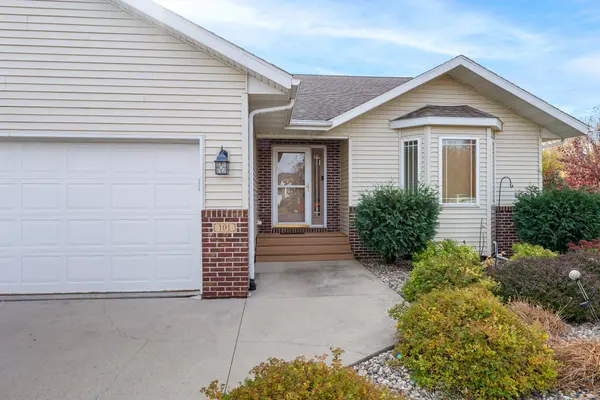 101 Cheetah CT, Mankato, MN 56001