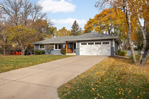 1900 Sumter AVE N, Golden Valley, MN 55427
