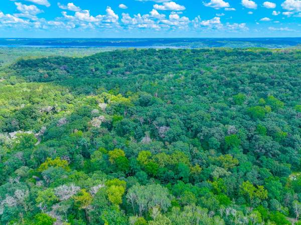 2555 Trading Post TRL S,  Afton,  MN 55001