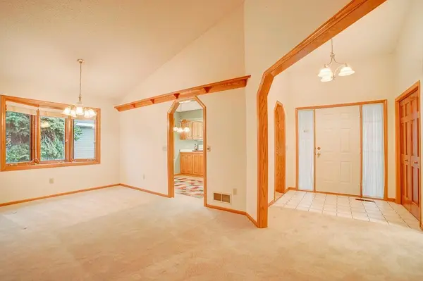 1138 Lois CT Shoreview, MN 55126