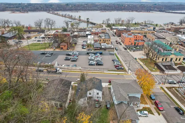 424 3rd ST, Hudson, WI 54016