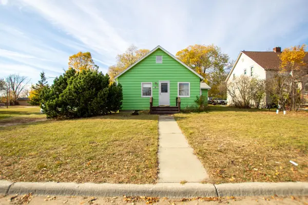208 Basswood AVE NW, Cass Lake, MN 56633