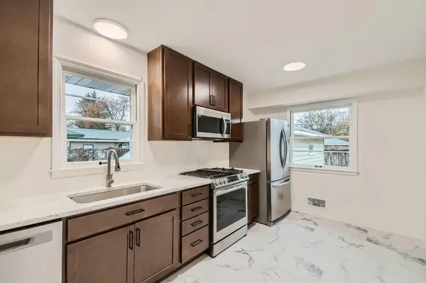 11800 Larch ST NW, Minneapolis, MN 55448