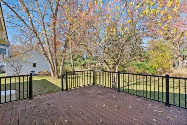 589 Arner AVE, Shoreview, MN 55126