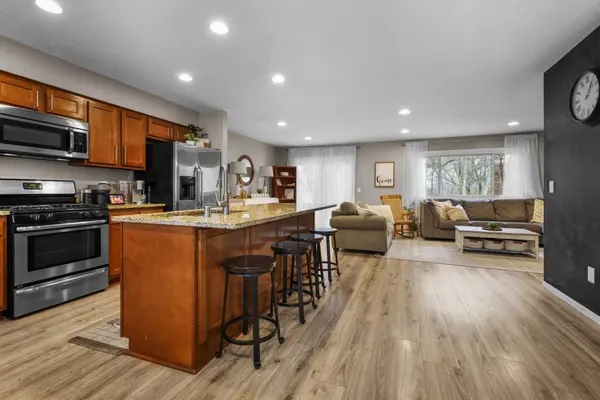 12111 Drake ST NW, Coon Rapids, MN 55448