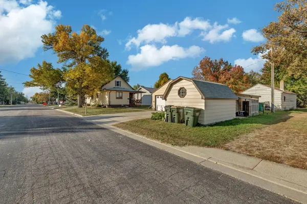 403 1st ST NW, Melrose, MN 56352