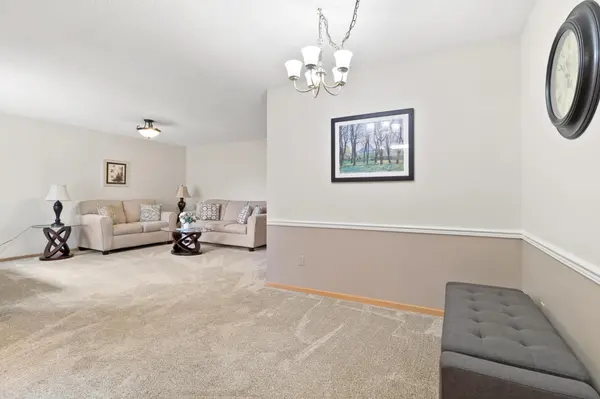 14316 Glenda DR, Apple Valley, MN 55124