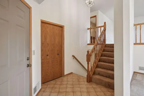 4625 Orchid LN N, Plymouth, MN 55446