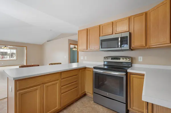 163 Cedar Cove LN, Owatonna, MN 55060