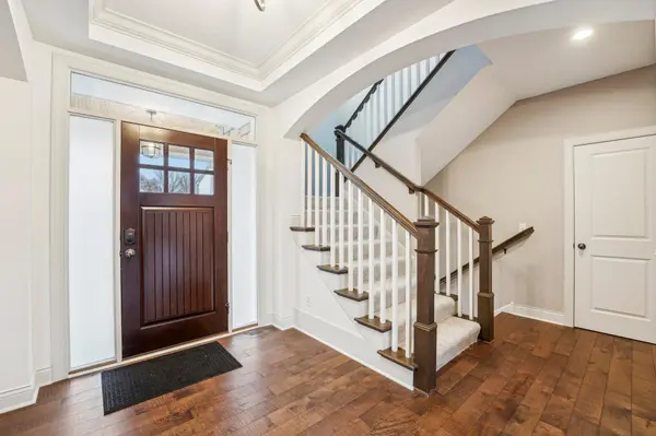 9994 Windsor TER, Eden Prairie, MN 55347