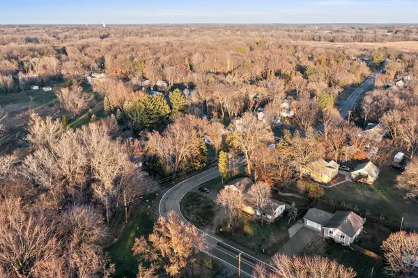 3832 Edgerton ST, Vadnais Heights, MN 55127