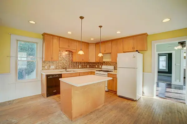 1104 1st ST N, Stillwater, MN 55082