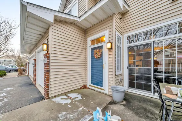 14180 Plymouth AVE #23, Burnsville, MN 55337