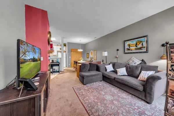 14180 Plymouth AVE #23, Burnsville, MN 55337