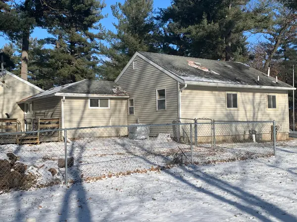 233 Hawthorne RD NE, East Bethel, MN 55092