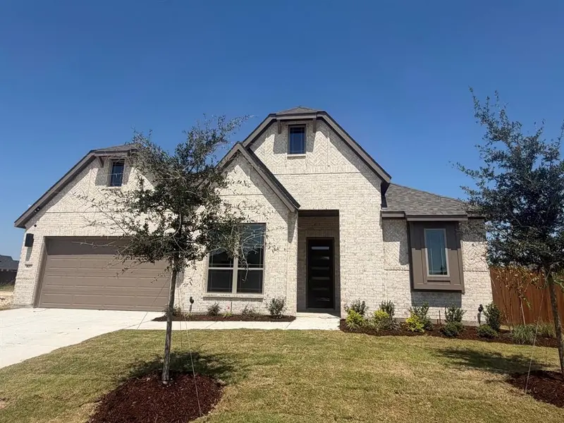 817 Monza Drive, Midlothian, TX 76065