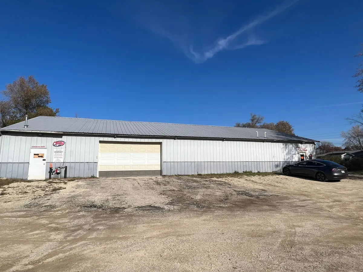 2221 Marion RD SE, Rochester, MN 55904