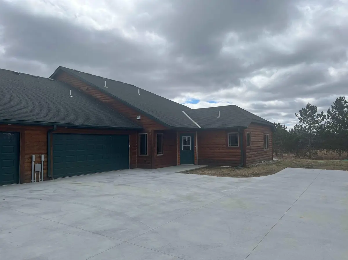 20347 Golf Crest Drive #102, Harris Twp, MN 55744