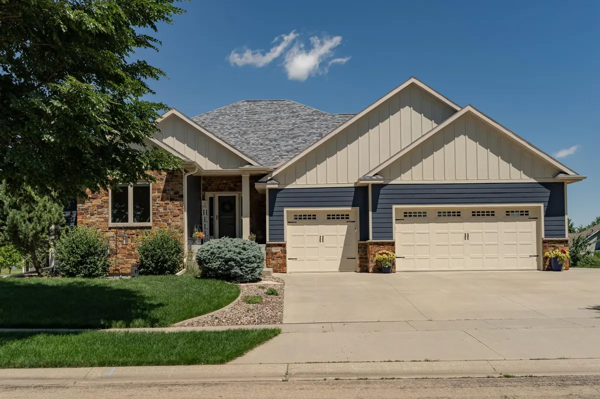 1463 Echo Ridge ST SW, Rochester, MN 55902