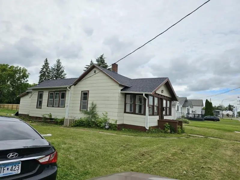 22 E Thorpe AVE, Ada, MN 56510