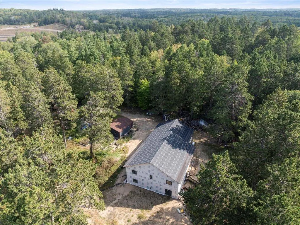 30804 Gravdahl DR, Pequot Lakes, MN 56472
