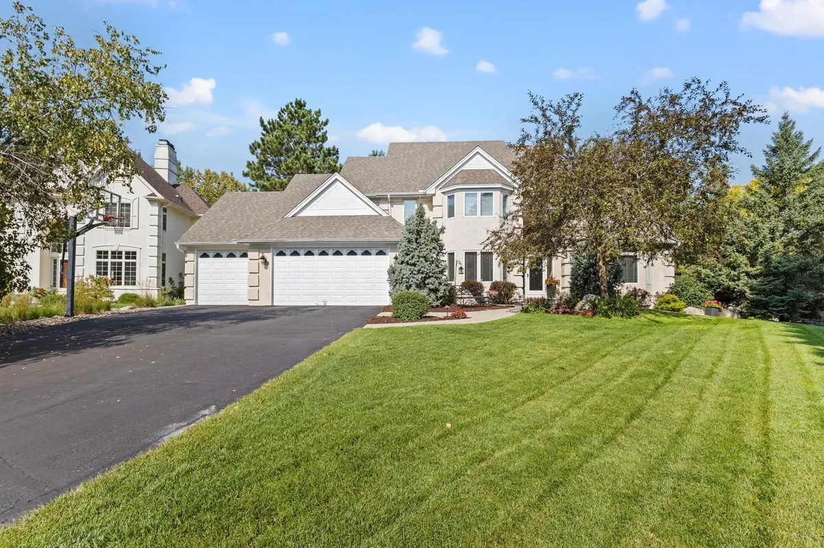 3529 Great Oaks PL, Eagan, MN 55123