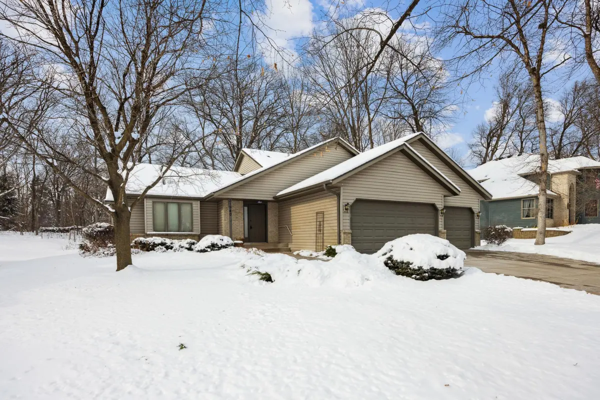 21940 Iden AVE N, Forest Lake, MN 55025