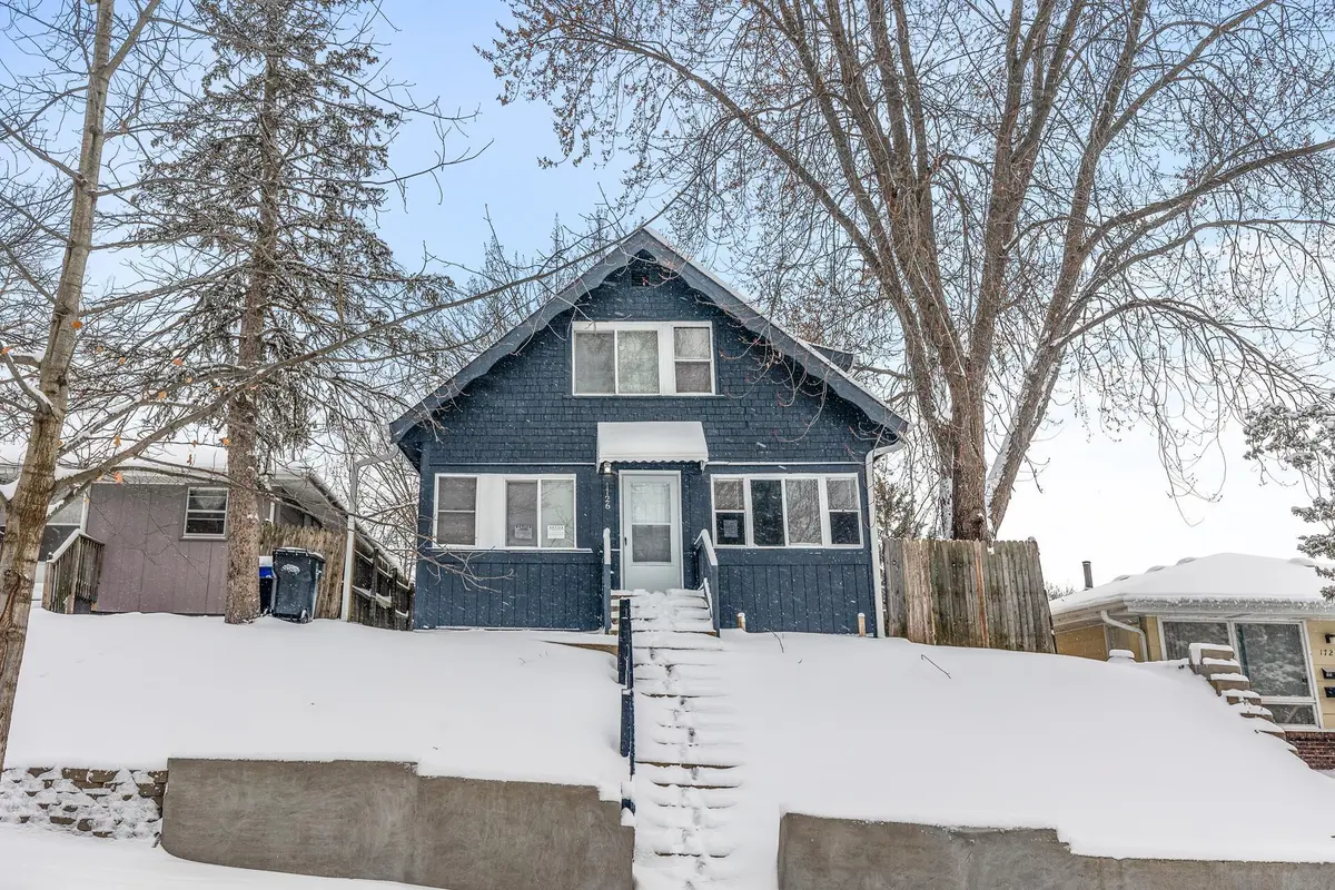 1726 4th ST E, Saint Paul, MN 55106