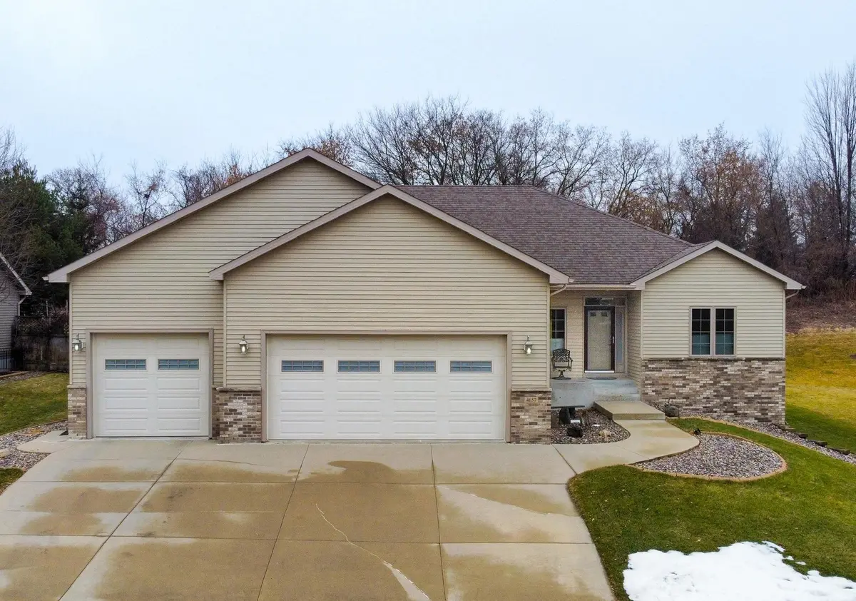 4657 Windslow LN NW, Rochester, MN 55901