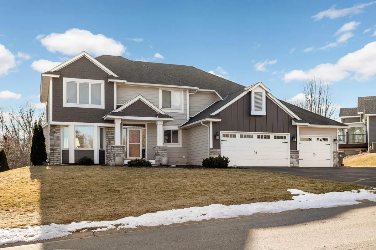 3438 Rolling Hills DR, Eagan, MN 55121
