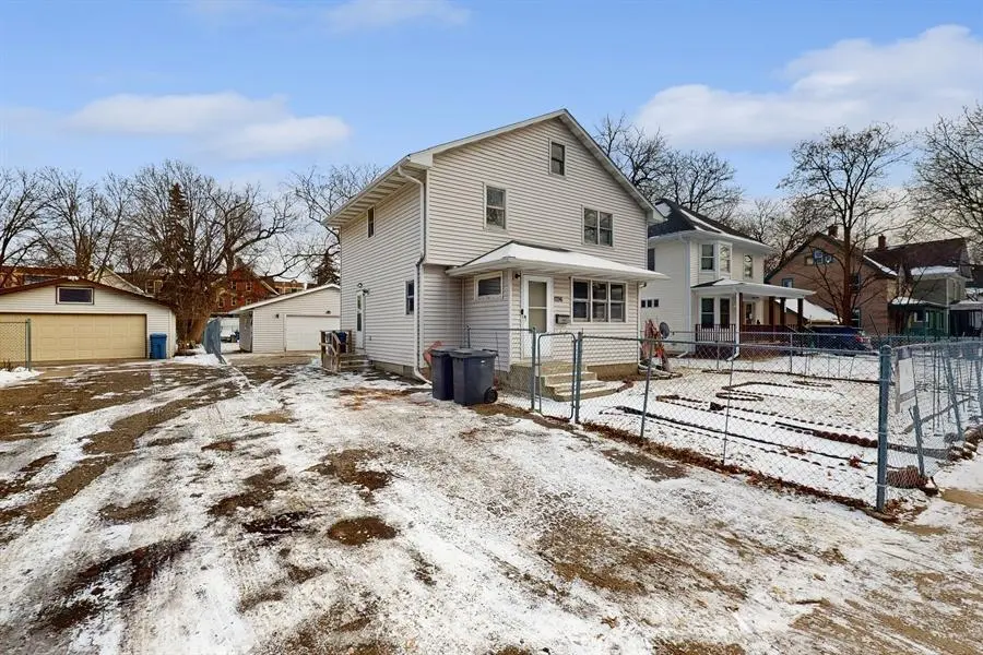 1716 Emerson AVE N, Minneapolis, MN 55411