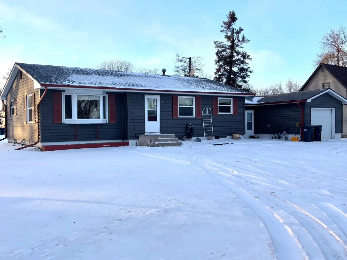 405 Ward ST, Alberta, MN 56207