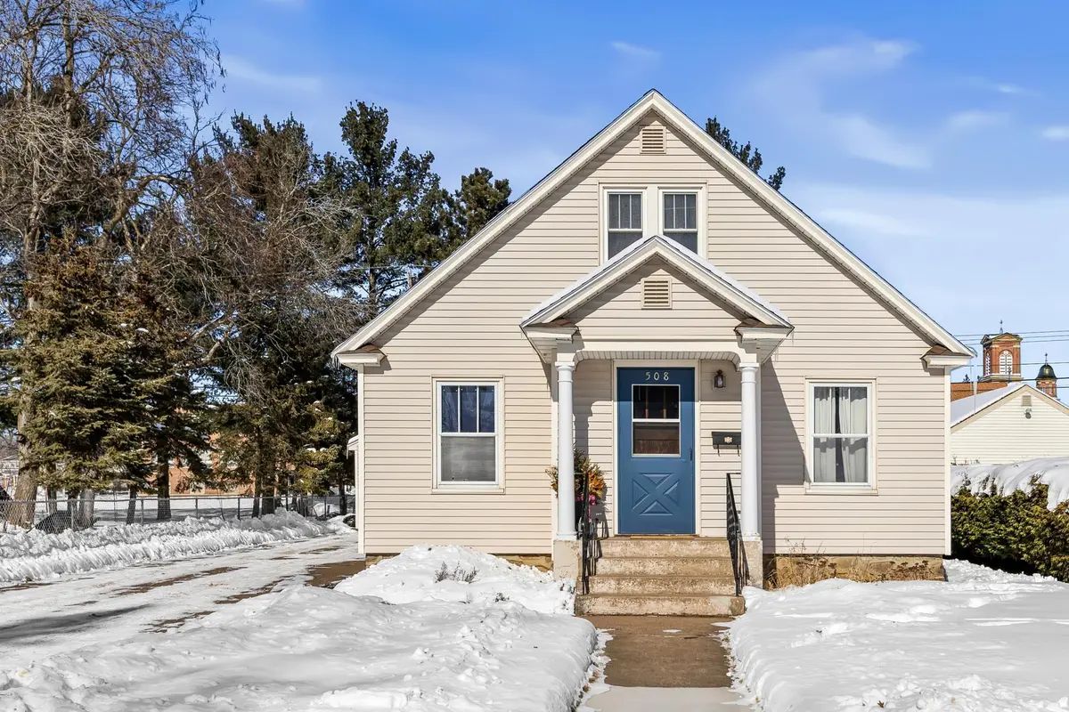 508 Mansfield ST, Chippewa Falls, WI 54729