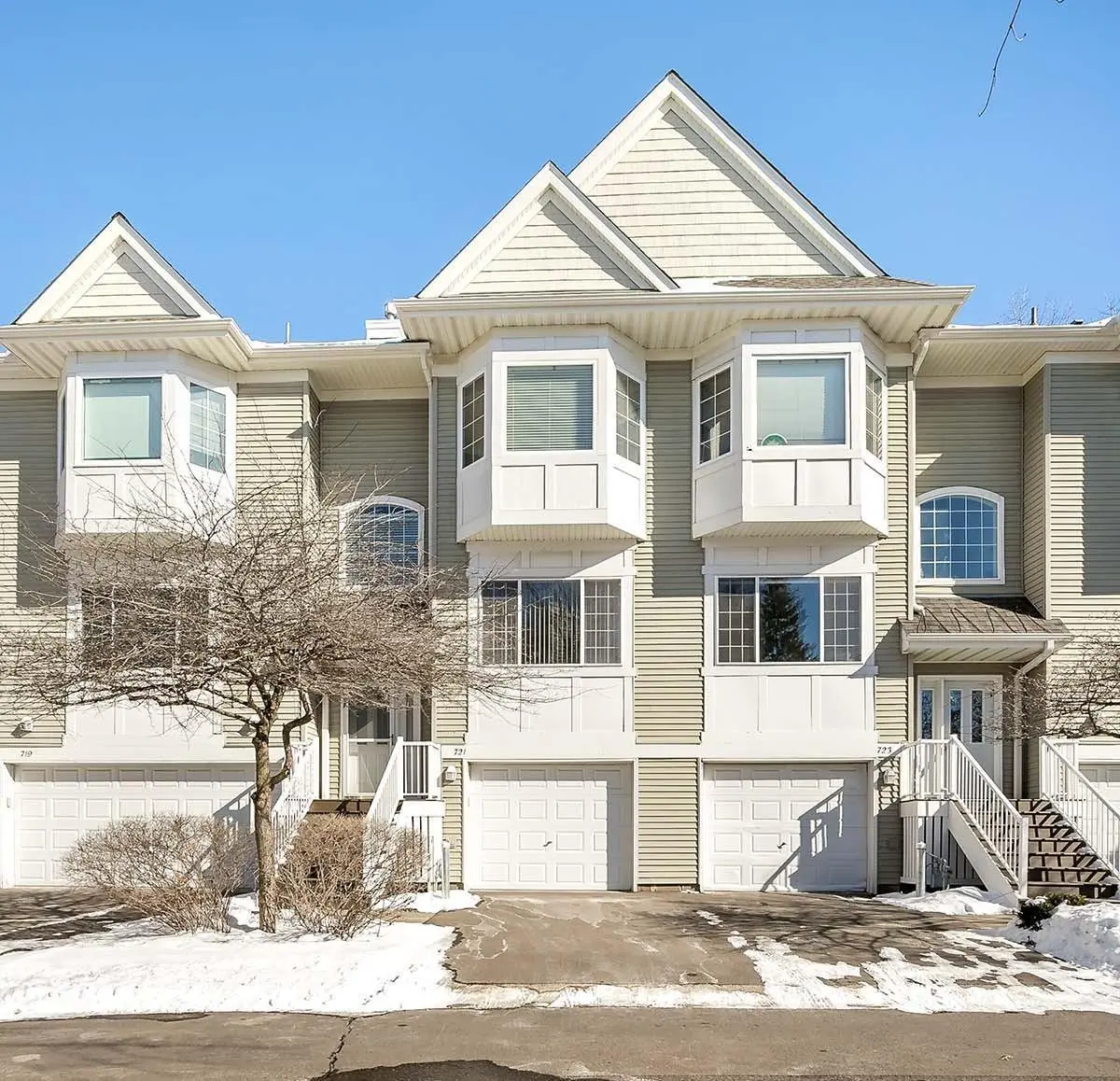 721 Fairfield CIR, Hopkins, MN 55305