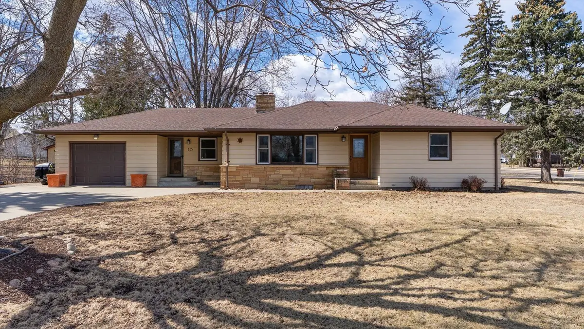 20 Elm AVE S, Maple Lake, MN 55358