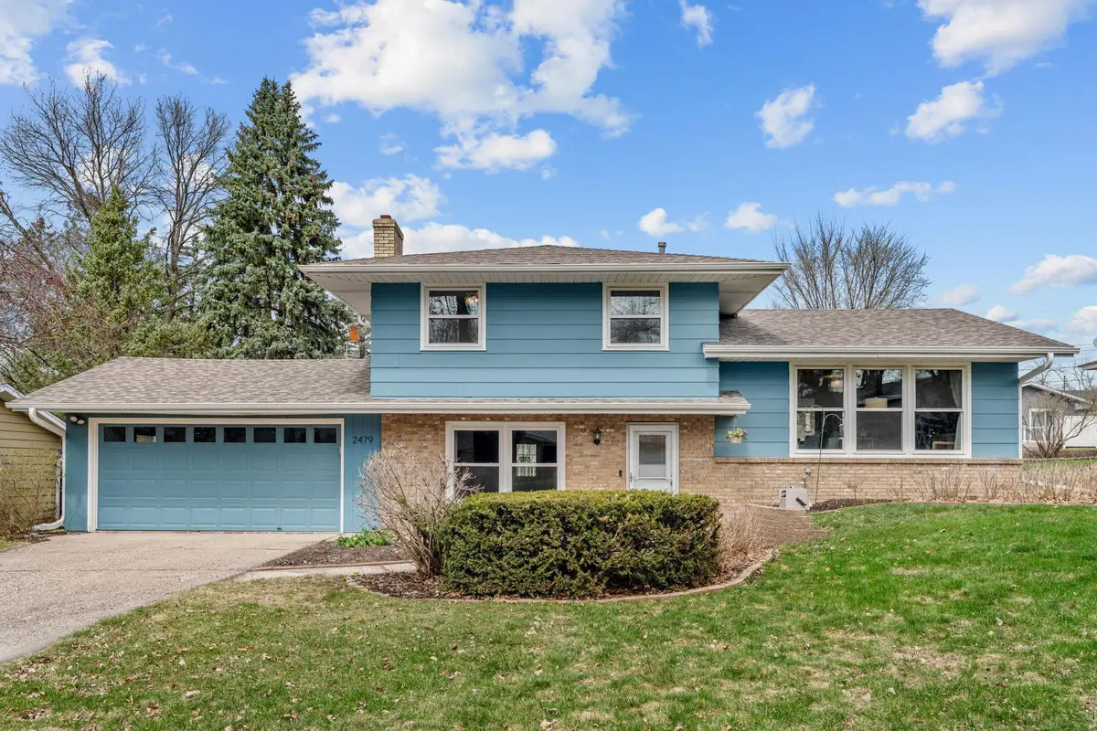 2479 Hillside RD, White Bear Lake, MN 55110
