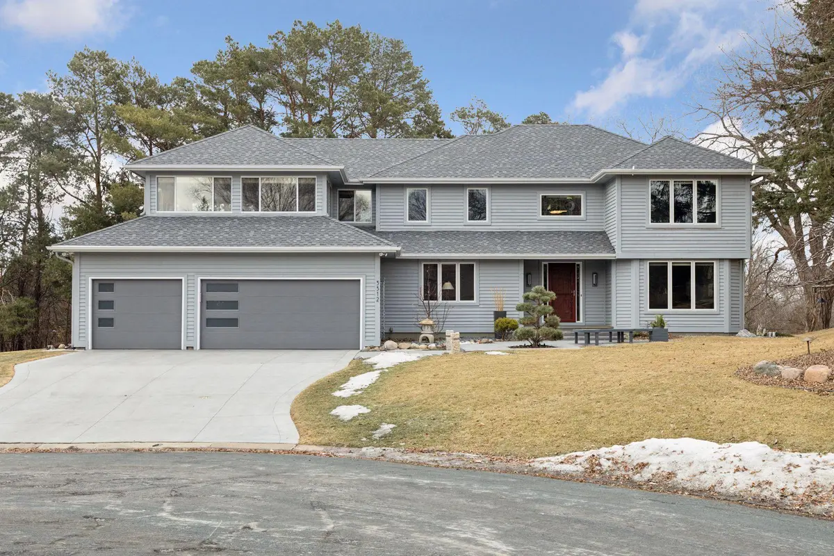 3312 Lametti CIR, Arden Hills, MN 55112