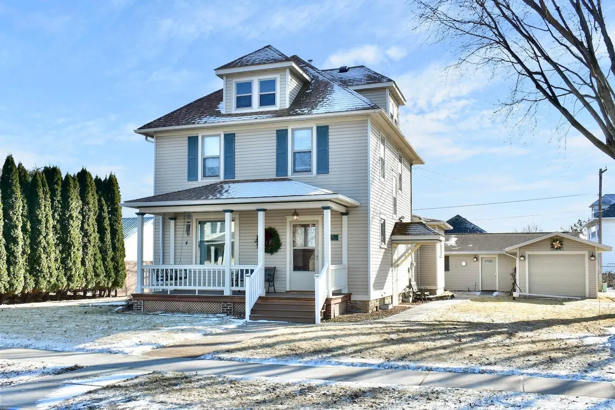 355 Williams ST, Lewiston, MN 55952