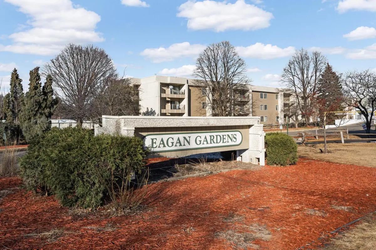4130 Rahn RD #309, Eagan, MN 55122